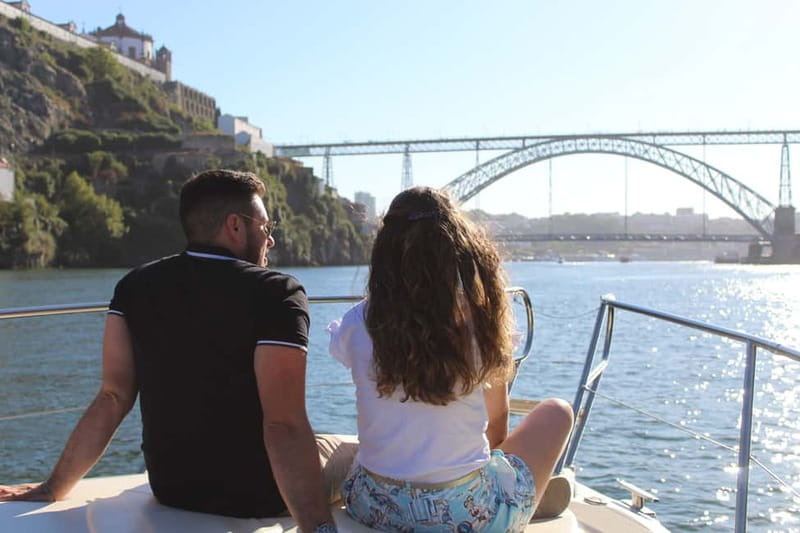Porto: 6 Bridges Yacht Cruise with Local Wine & Snacks - Sailing Beneath Porto’s Six Bridges