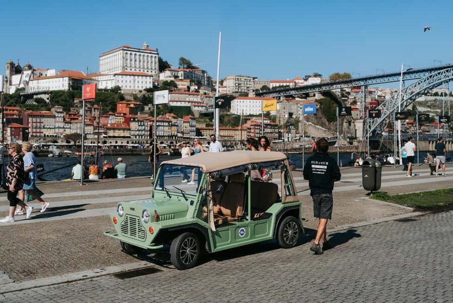 Porto and Foz: Private Douro City Tour in an Electric Ford T - Forte de São João and the Atlantic-facing route