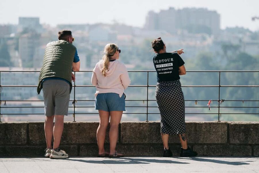 Porto and Foz: Private Douro City Tour in an Electric Ford T - Who will enjoy this Porto tour most?
