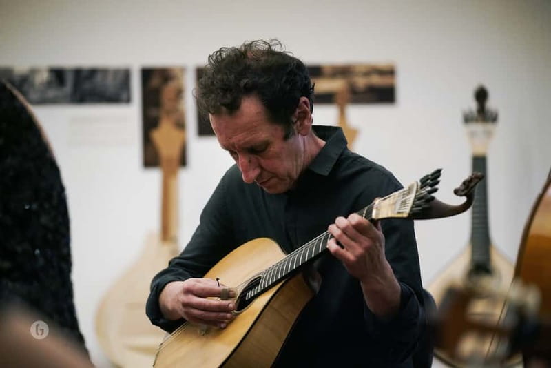 Porto: Authentic Fado Show, Port Wine & Handmade Instruments - What happens during the one-hour program