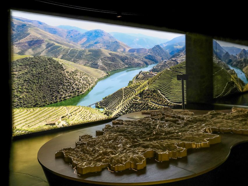 Porto: Cálem Cellar Tour, Fado Show & Wine Tasting - Timing your evening in Porto