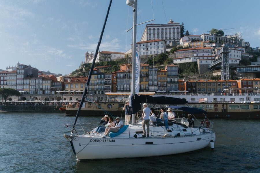 Porto: Charming Sailboat Cruise with Port Wine,Sunset Option - Gaia, Serra do Pilar, and the Dom Luís I Bridge