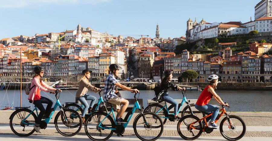 Porto: City Highlights 3-Hour Guided Electric Bike Tour - Crossing into Gaia on the Dom Luís I Bridge