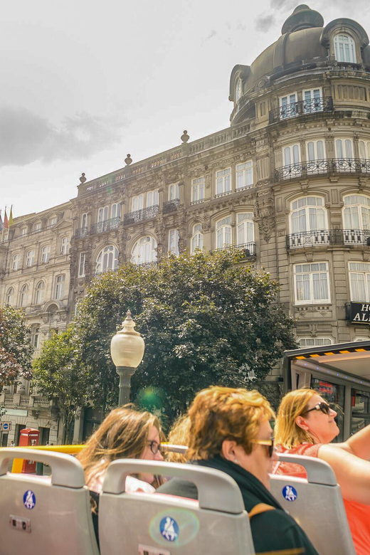 Porto: City Sightseeing Hop-On Hop-Off Bus Tour - The Blue Line across the Douro into Gaia