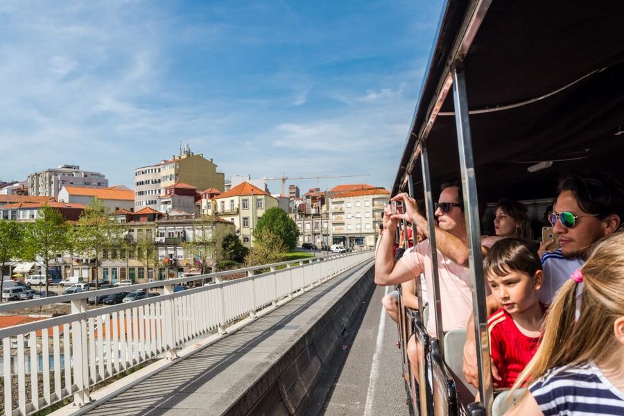 Porto: City Train Tour, River Cruise & Wine Cellar - A smart way to get your first look at Porto