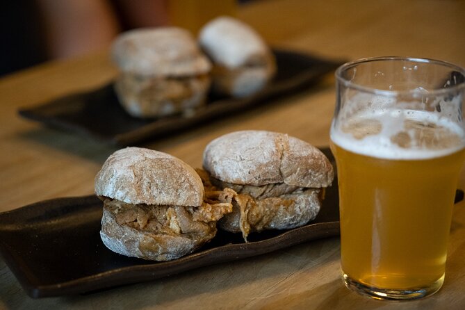 Porto Craft Beer Tour: 7 Beers + 3 Food Pairings in a Small Group - Armazém da Cerveja starts the tasting