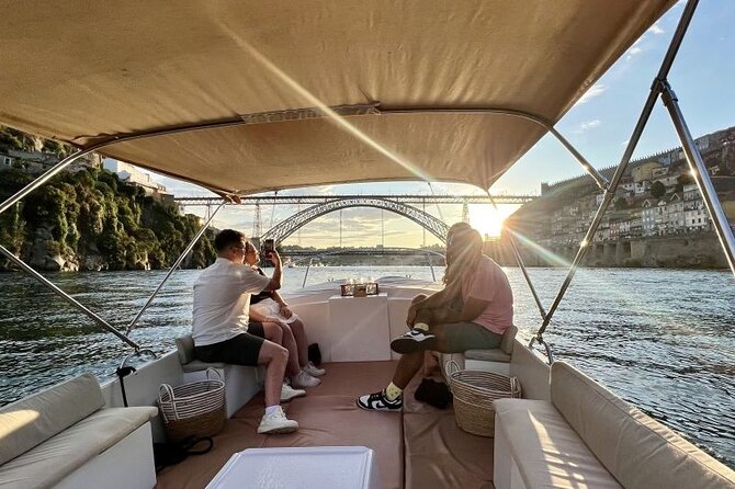 Porto: Douro River Boat Cruise with Port Wine and Snacks - Key things to know before you book
