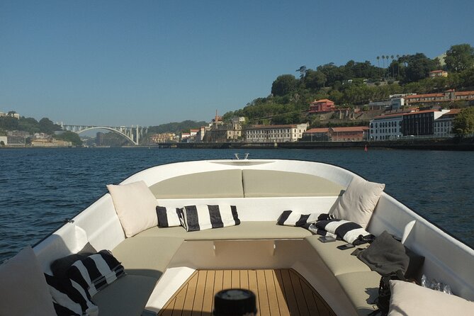 Porto: Douro River Boat Cruise with Port Wine and Snacks - Is $48.37 a fair price?