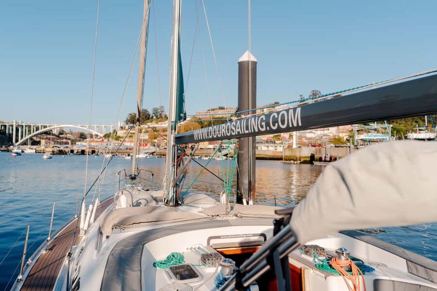 Porto Douro River Cruise: Sunny Day & Peaceful Sunset - Toward Foz do Douro and the river mouth
