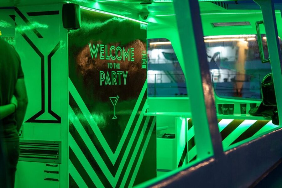 Porto: Douro River Party Boat with Sunset Option & 6 Bridges - What two hours feels like on board