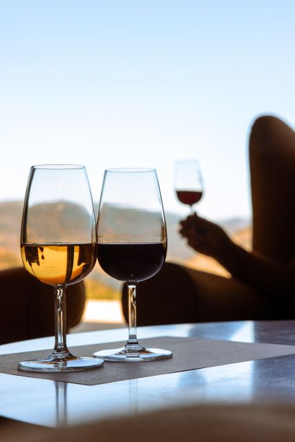 Porto: Douro Valley Full-Day Boat, Train, and Lunch Tour - Pinhão and the Quinta winery visit