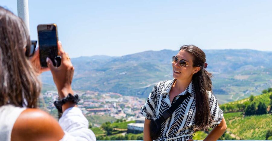 Porto: Douro Valley Tour with Lunch, Boat Cruise & Tastings - Starting at Lapa Church in Porto