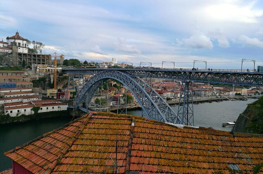 Porto: Guided 3-Hour Best of Tour by Segway - The Sé cathedral and Porto’s old core