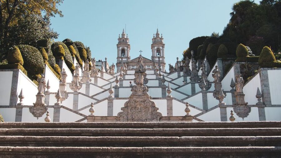 Porto: Guimarães & Braga Tour with Entry Tickets and Lunch - Why these two cities make a strong day from Porto