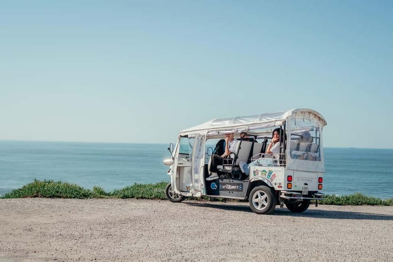 Porto Half Day Tuk Tuk Tour Clérigos, Seaside and Viewpoints - Why a tuk-tuk works well in Porto