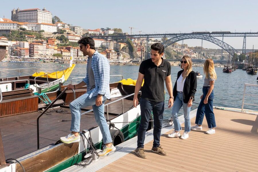Porto: Helicopter Ride, Guided Walking Tour & River Cruise - How the five hours feel in practice
