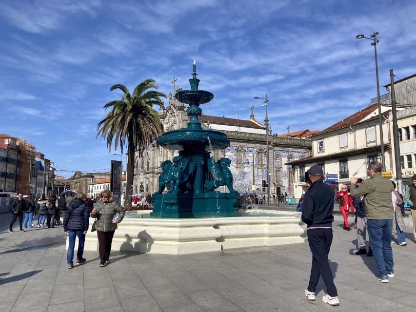 Porto: Highlights & hidden gems Walk - max 10 - Quiet corners, a bakery, and local flavor