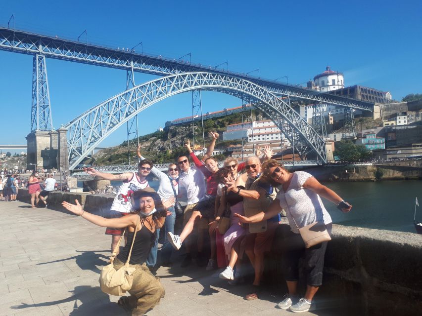 PORTO: Historical Walking Tour - Vitória delivers the best pause and view