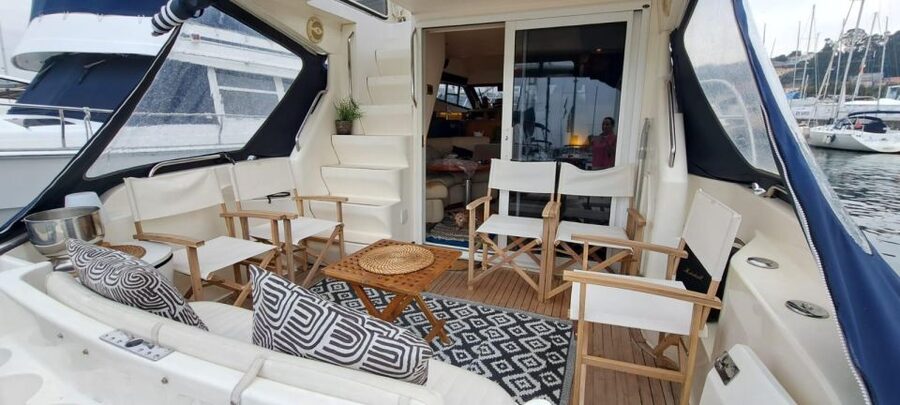 Porto: Luxury Yacht Tour of the 6 Bridges and Douro Estuary - Why sunset is worth considering