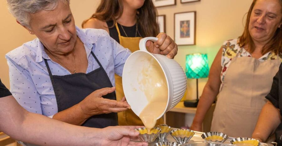Porto: Pastel de Nata Cooking Class with Grandma's Recipe - Why a pastel de nata class is worth two hours
