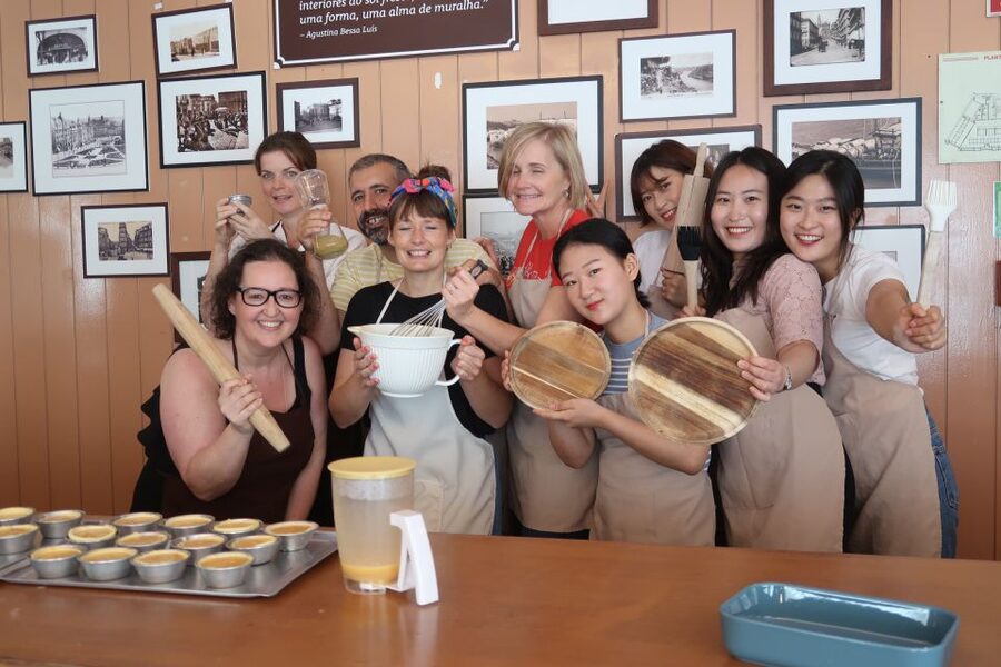 Porto: Pastel de Nata Cooking Class with Grandma's Recipe - Arriving at Joana’s home