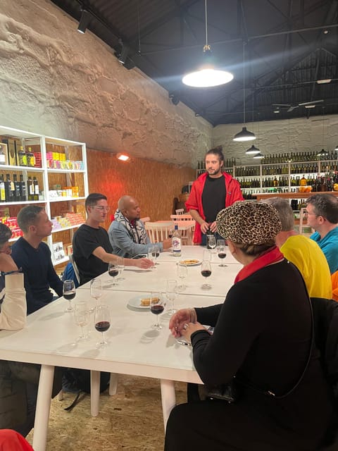 Porto: Port Wine Tour with 7 Port Tastings - Practical details that make the afternoon easier