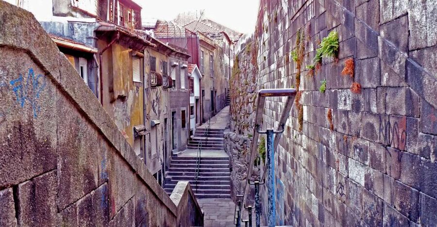 Porto: Private Bike Tour with a Local Guide - Foz Beaches and the Atlantic Waterfront