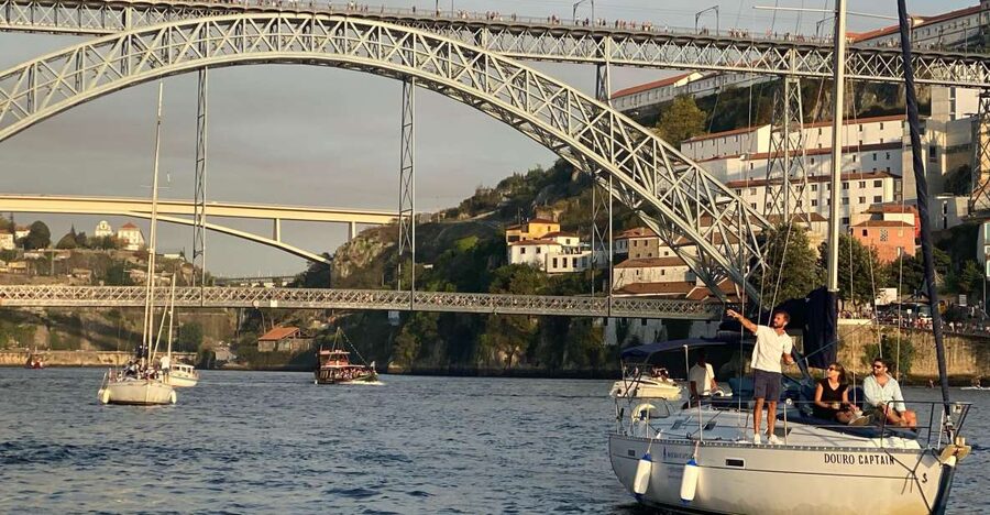 Porto: Private Douro River Charming Cruise w/wine tasting - Why the Douro is best seen from a boat