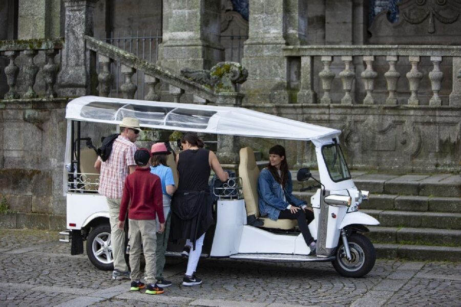Porto: Private Sightseeing Tour by Electric Tuk Tuk - Why a tuk tuk works well in hilly Porto