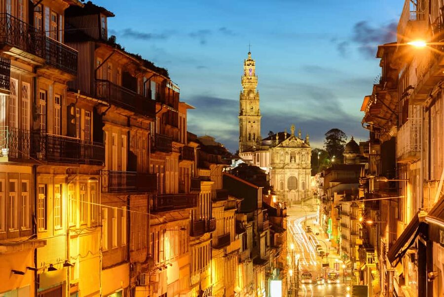 Porto: Private Sunset Walking Tour with Port Wine and Views - Key points at a glance