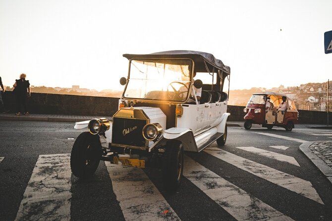 Porto:Private Tour of the Historic City in a Classic Ford T - Starting in Porto’s old streets