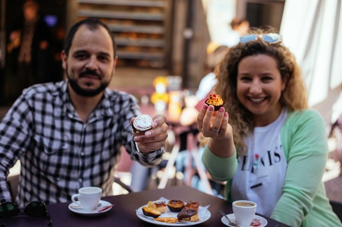 Porto PRIVATE TOUR With Locals: Highlights & Hidden Gems - A route built around your questions