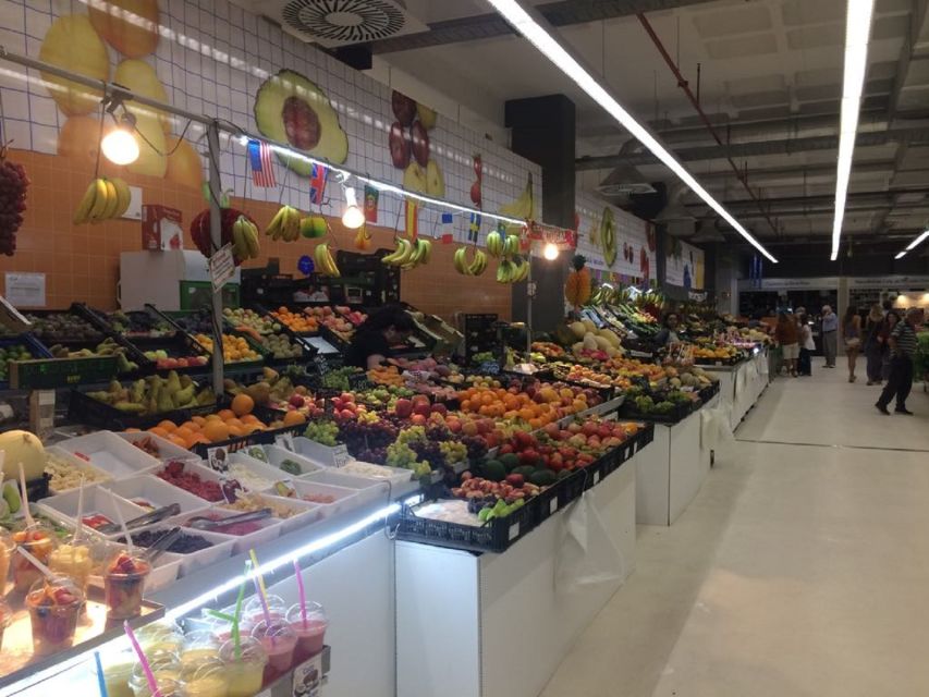 Porto: Private Walking Food Tour with Tastings - Who should book this experience?