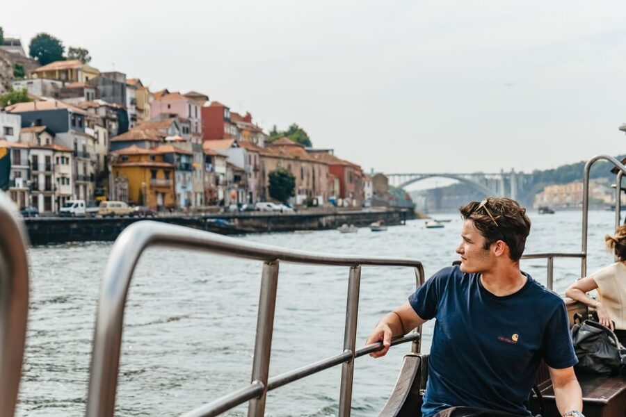 Porto: River Douro 6 Bridges Cruise - Sailing past Ribeira and Vila Nova de Gaia