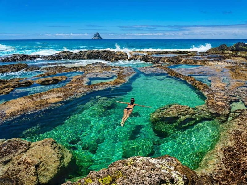 Porto Santo: Island Highlights 4x4 Tour with Hotel Transfers - Pico Castelo and the island’s high views