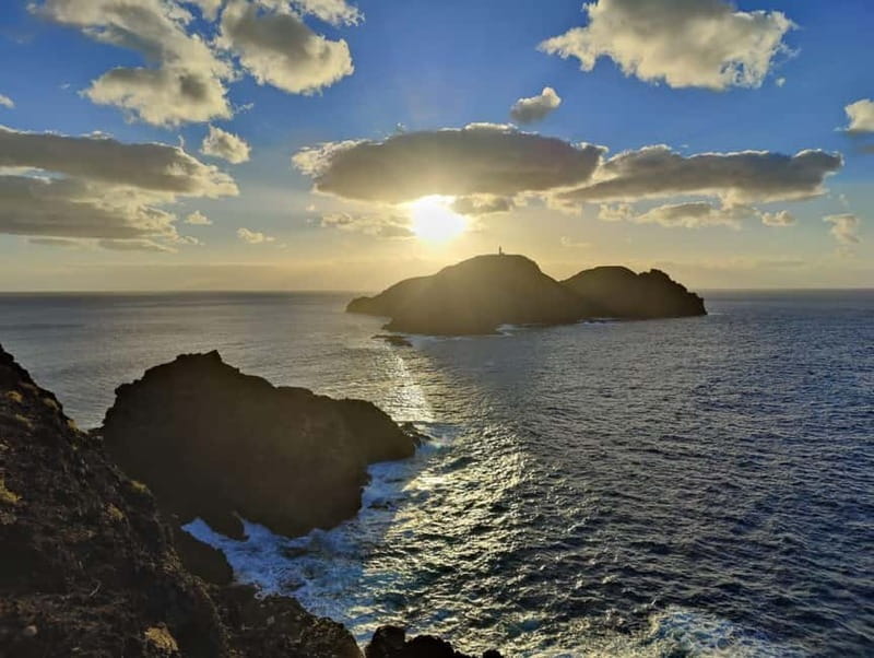 Porto Santo: Island Highlights 4x4 Tour with Hotel Transfers - Pico das Eiras and Ana Ferreira Peak