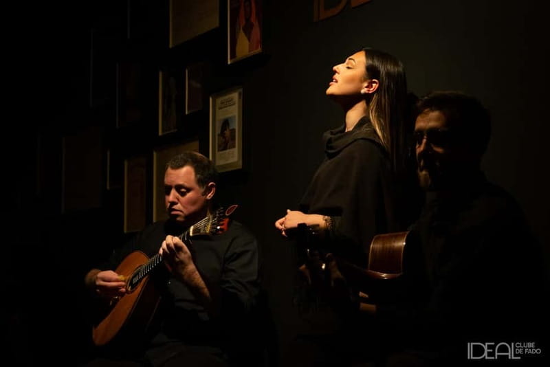 Porto: The highest-rated traditional fado concert (downtown) - Who will get the most from the $19 price
