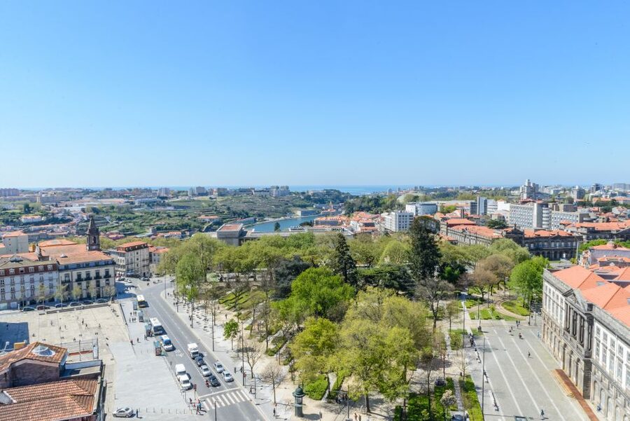 Porto: Torre dos Clerigos Entrance Ticket - Key things to know before climbing