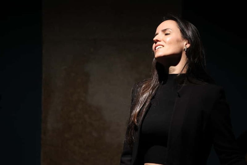Porto: Traditional Fado Show at Sao Bento with Port Wine - Choosing your Port wine