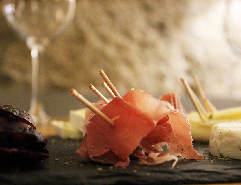 Porto: Wine Tasting with Tapas Walking Tour - Walking Porto’s old streets and Ribeira