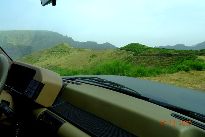Private Full Day Off-Road Tour in Madeira - Comfort, safety, and the reality of off-road travel