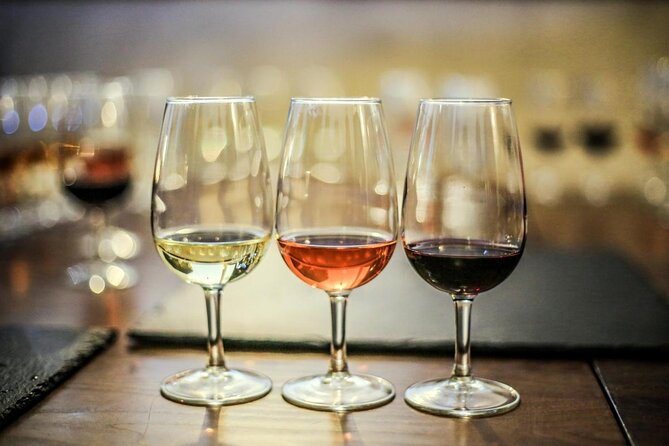 Private Lisbon-Arrábida Wine Tour: 3 Wineries, Coast & Heritage - At a glance