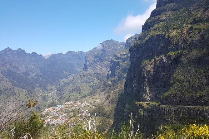 Private Tour Nun's Valley Halfday - Pico dos Barcelos and the view across Funchal