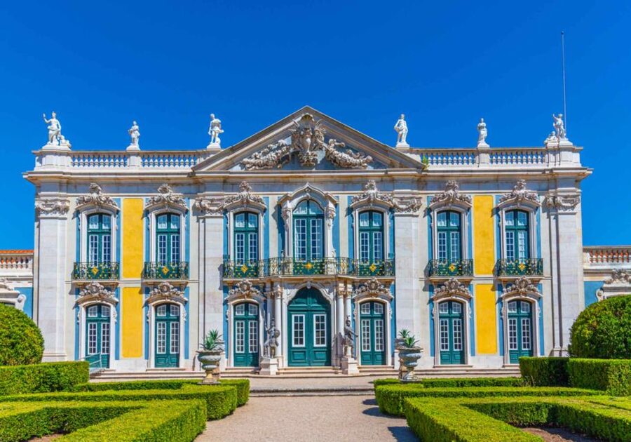 Queluz: National Palace and Gardens E-Ticket & Audio Guide - Why Queluz feels different from a grand European palace