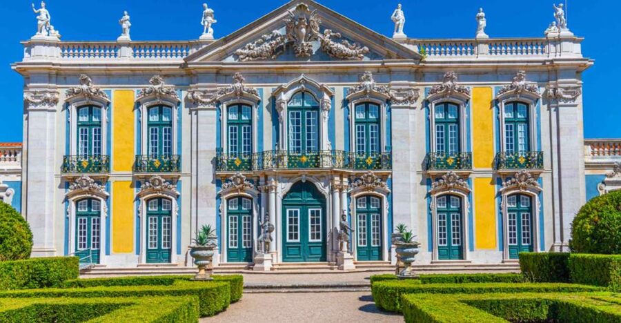Queluz: National Palace and Gardens E-Ticket & Audio Guide - The gardens: lakes, cascades, and theatrical views