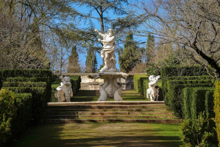 Queluz: National Palace and Gardens E-Ticket & Audio Guide - Is one hour enough?