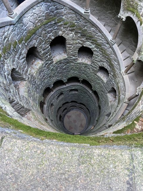 Quinta da Regaleira Skip-the-Ticket-Line Entry & Audioguide - Starting with the palace and chapel