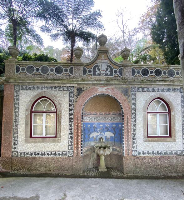 Quinta da Regaleira Skip-the-Ticket-Line Entry & Audioguide - Walking conditions and the best pace