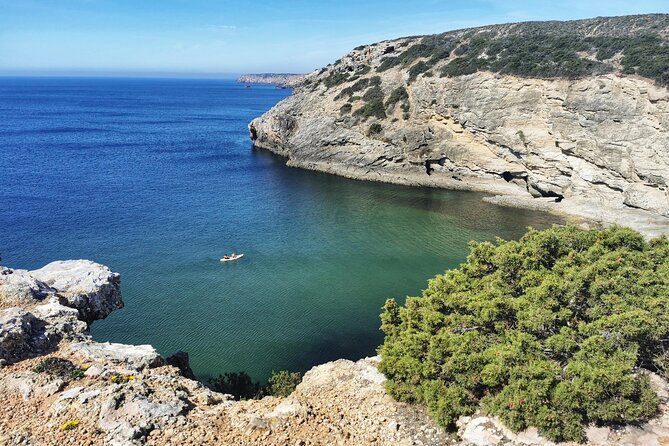 Sagres: Praia Da Ingrina Caves Guided Kayaking Tour - A 30-minute break at Praia do Barranco
