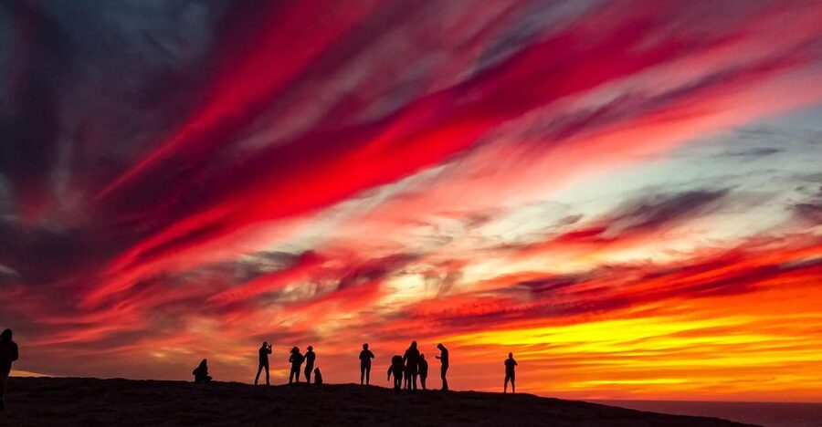 Sagres: Sunset Tour - Port wine, Pastel de Nata, and the lighthouse beam